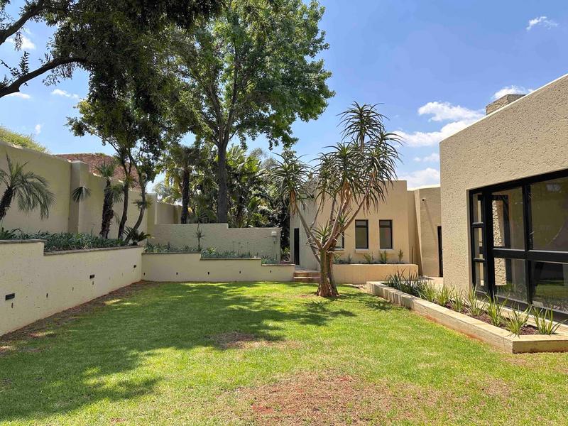 4 Bedroom Property for Sale in Hurlingham Gauteng