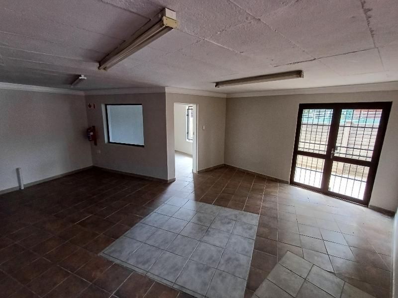 To Let commercial Property for Rent in Wierda Park Gauteng