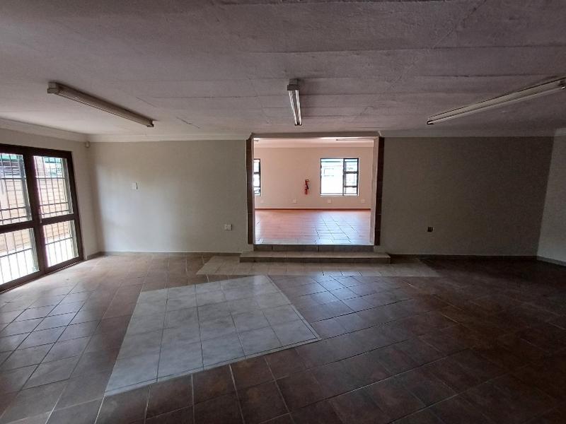 To Let commercial Property for Rent in Wierda Park Gauteng