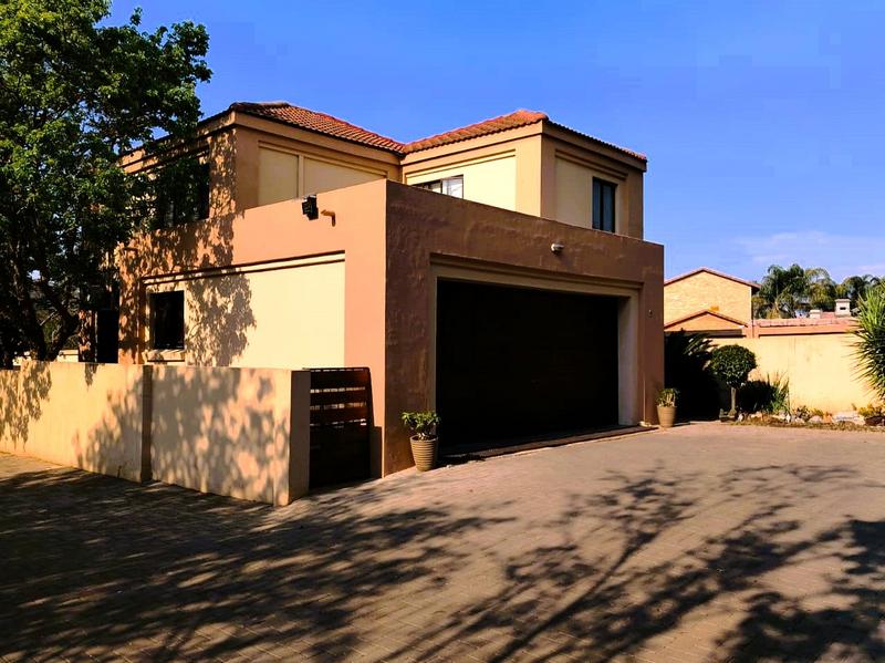 3 Bedroom Property for Sale in Eldoraigne Gauteng