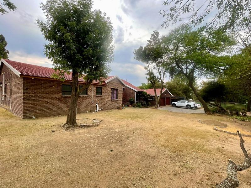 To Let 4 Bedroom Property for Rent in Kelvin Gauteng