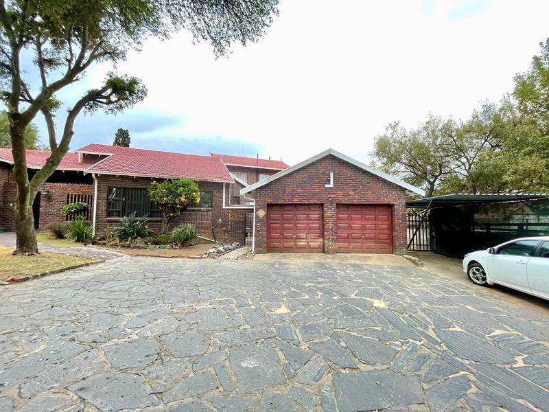 To Let 4 Bedroom Property for Rent in Kelvin Gauteng