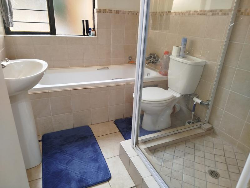 2 Bedroom Property for Sale in Montana Gauteng