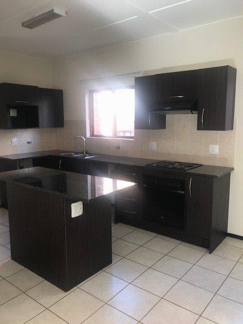 2 Bedroom Property for Sale in Olivedale Gauteng