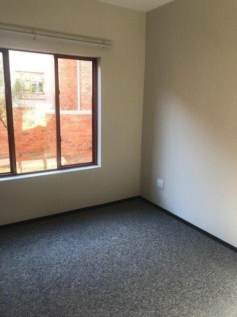 2 Bedroom Property for Sale in Olivedale Gauteng