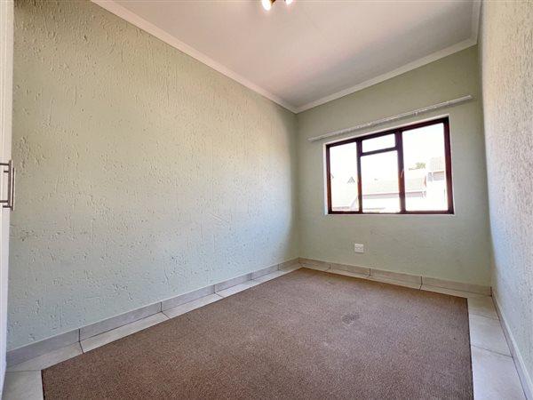 To Let 2 Bedroom Property for Rent in Paulshof Gauteng