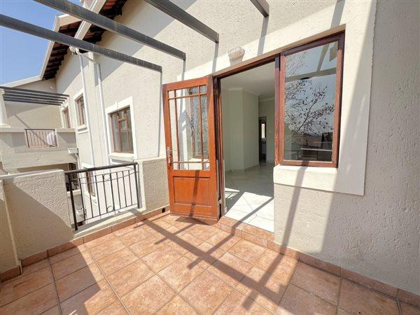 To Let 2 Bedroom Property for Rent in Paulshof Gauteng