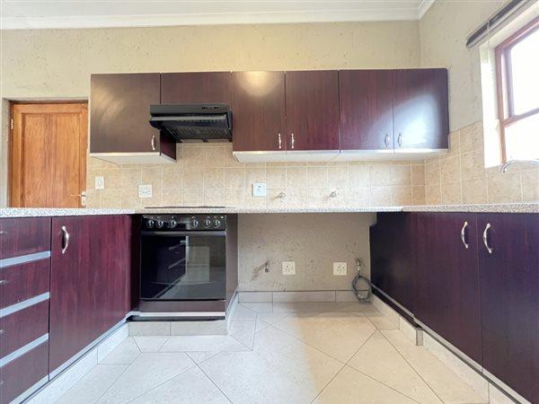 To Let 2 Bedroom Property for Rent in Paulshof Gauteng