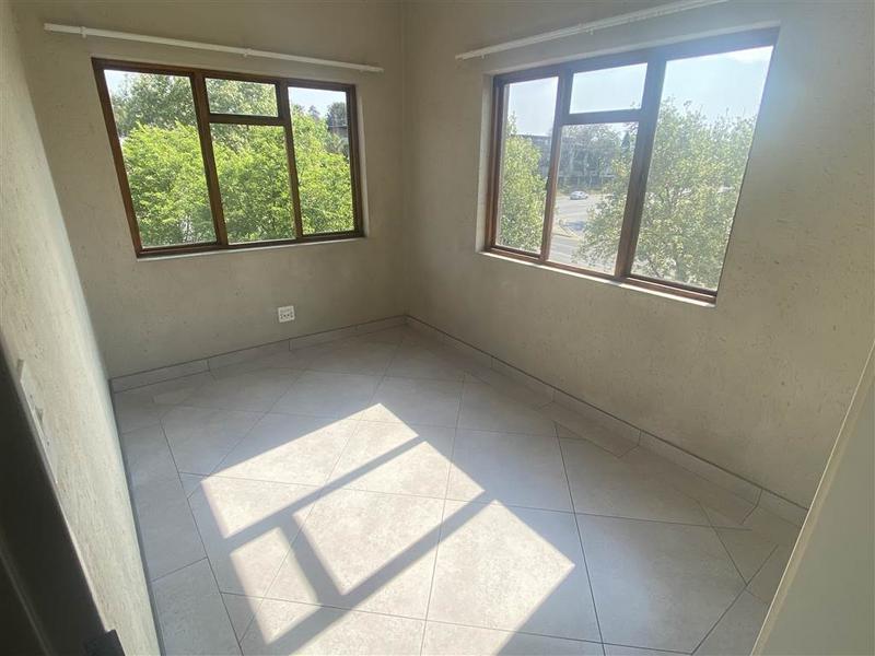 To Let 2 Bedroom Property for Rent in Paulshof Gauteng