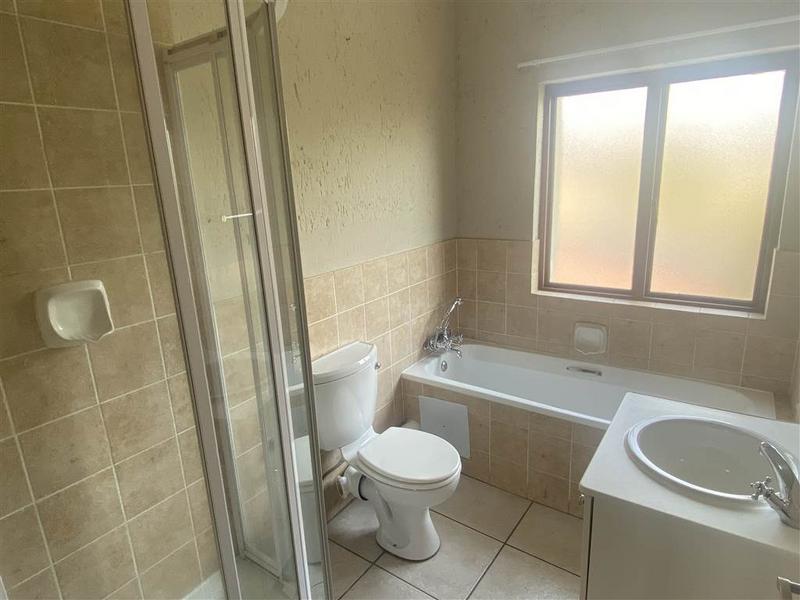 To Let 2 Bedroom Property for Rent in Paulshof Gauteng