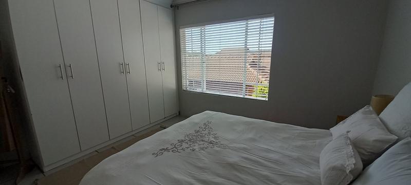 2 Bedroom Property for Sale in Annlin Gauteng