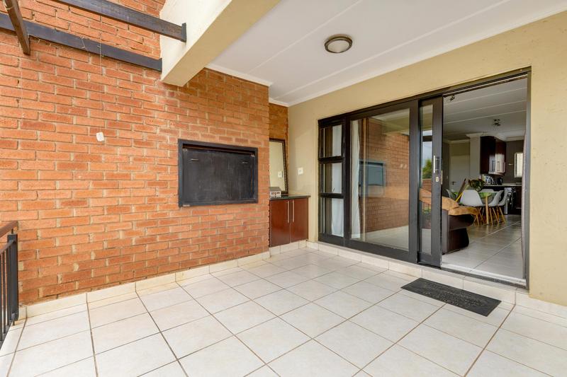 2 Bedroom Property for Sale in Sunninghill Gauteng