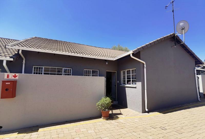 2 Bedroom Property for Sale in Klopperpark Gauteng