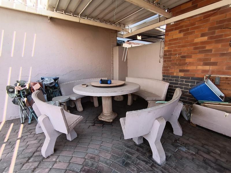 3 Bedroom Property for Sale in Symhurst Gauteng