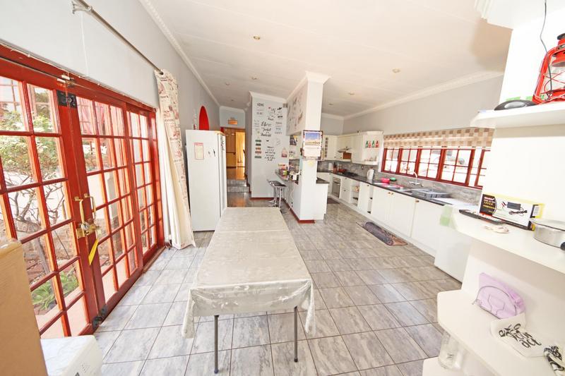 5 Bedroom Property for Sale in Kensington Gauteng