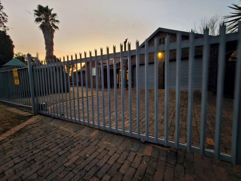 To Let 3 Bedroom Property for Rent in Pomona Ext 2 Gauteng