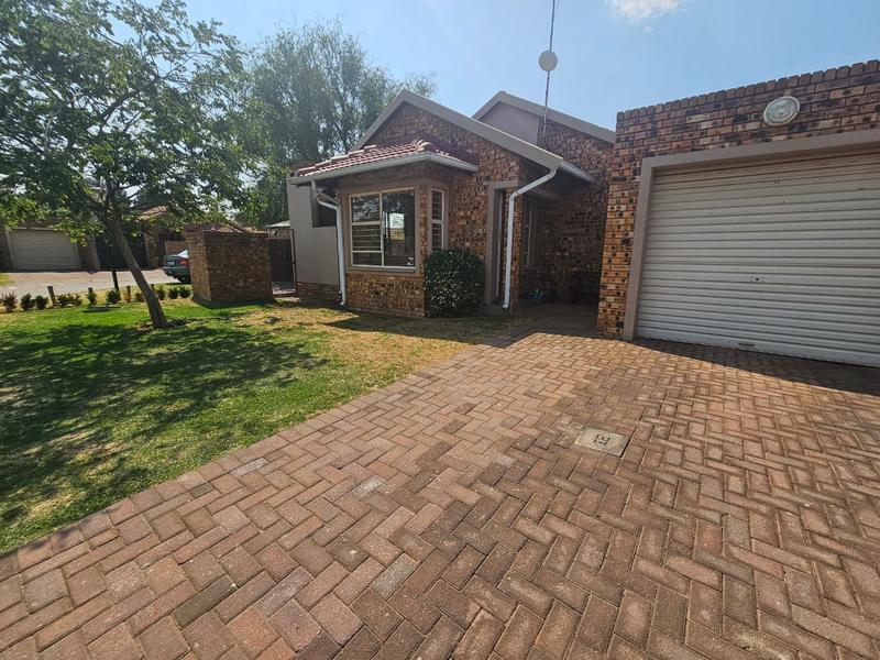 3 Bedroom Property for Sale in Pomona Gauteng