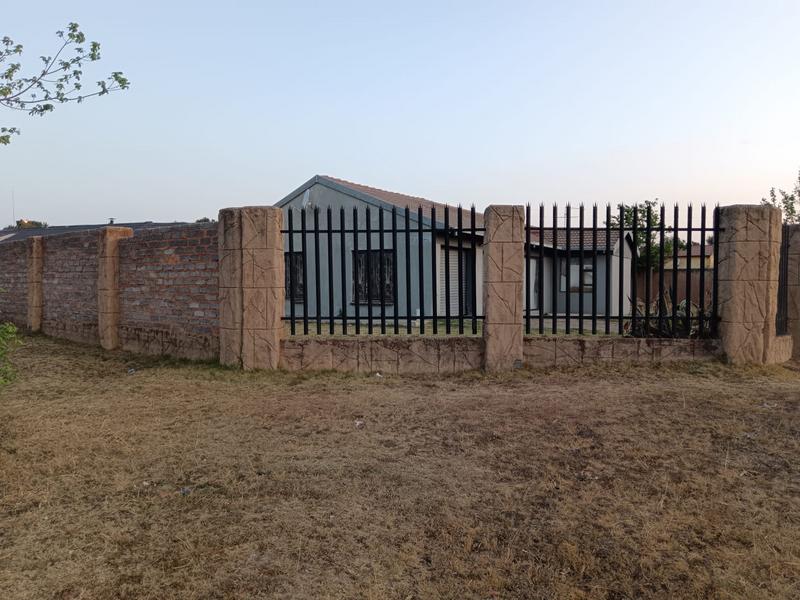 3 Bedroom Property for Sale in Brakpan Gauteng