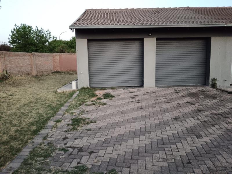 3 Bedroom Property for Sale in Brakpan Gauteng