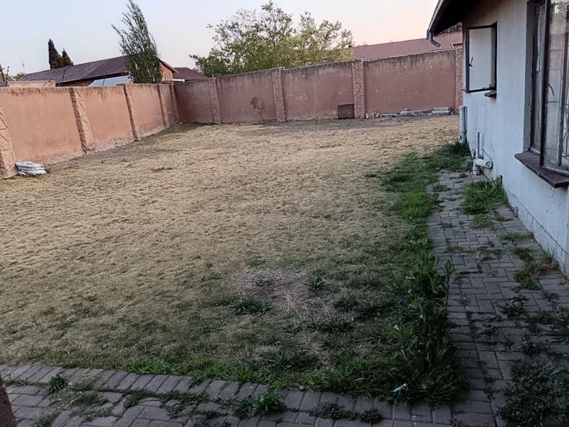 3 Bedroom Property for Sale in Brakpan Gauteng