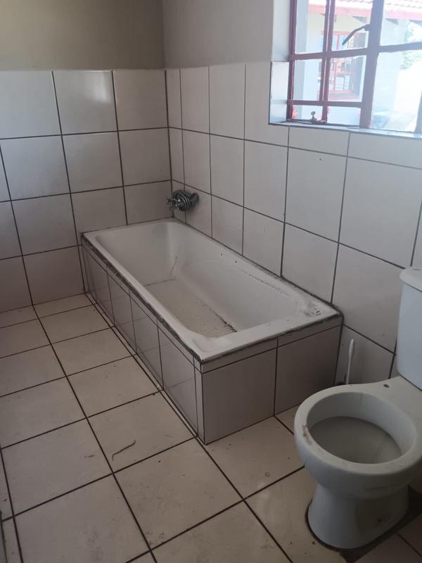 3 Bedroom Property for Sale in Leachville Gauteng