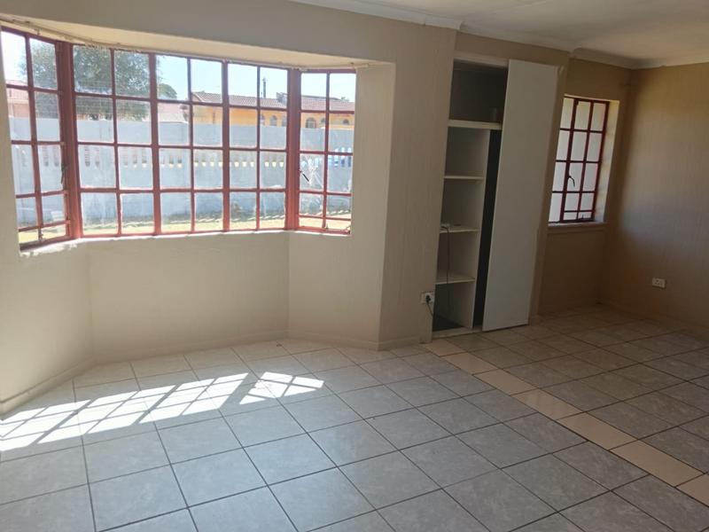 3 Bedroom Property for Sale in Leachville Gauteng