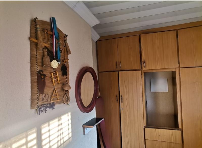 3 Bedroom Property for Sale in Dobsonville Gardens Gauteng