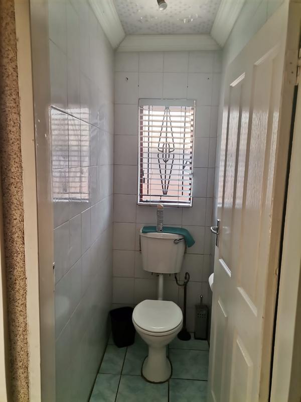 3 Bedroom Property for Sale in Dobsonville Gardens Gauteng