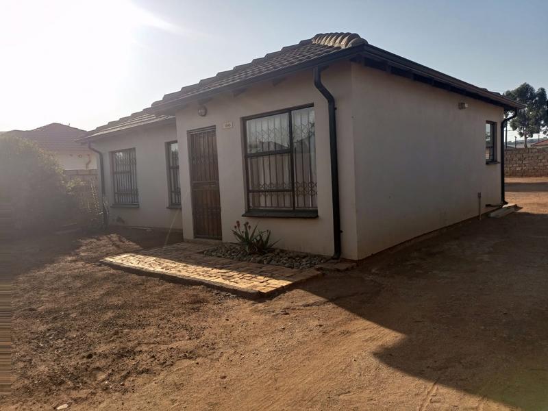 3 Bedroom Property for Sale in Protea Glen Gauteng