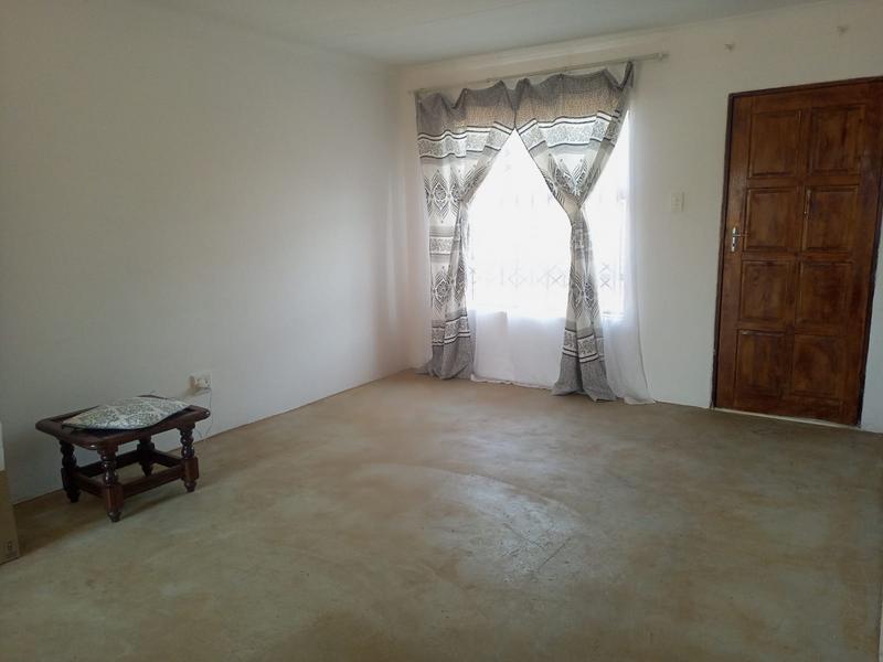 3 Bedroom Property for Sale in Protea Glen Gauteng