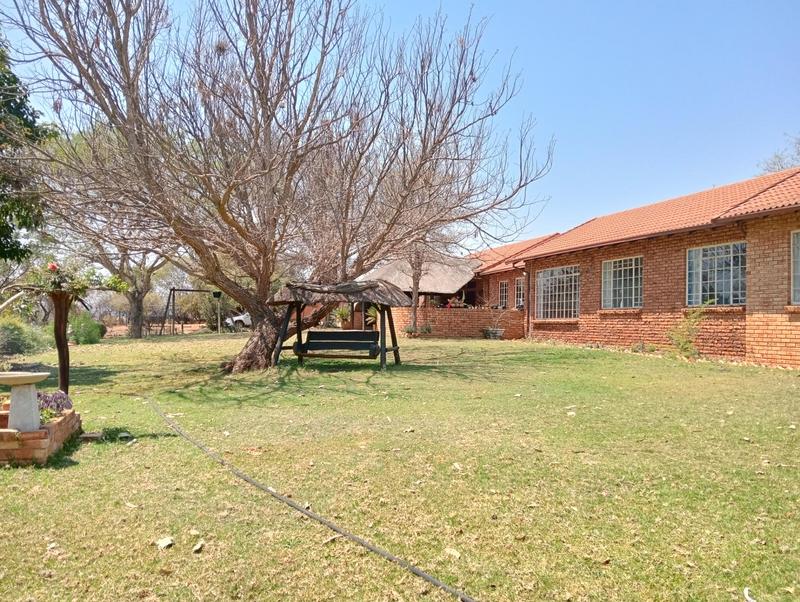 5 Bedroom Property for Sale in Krugersdorp Gauteng