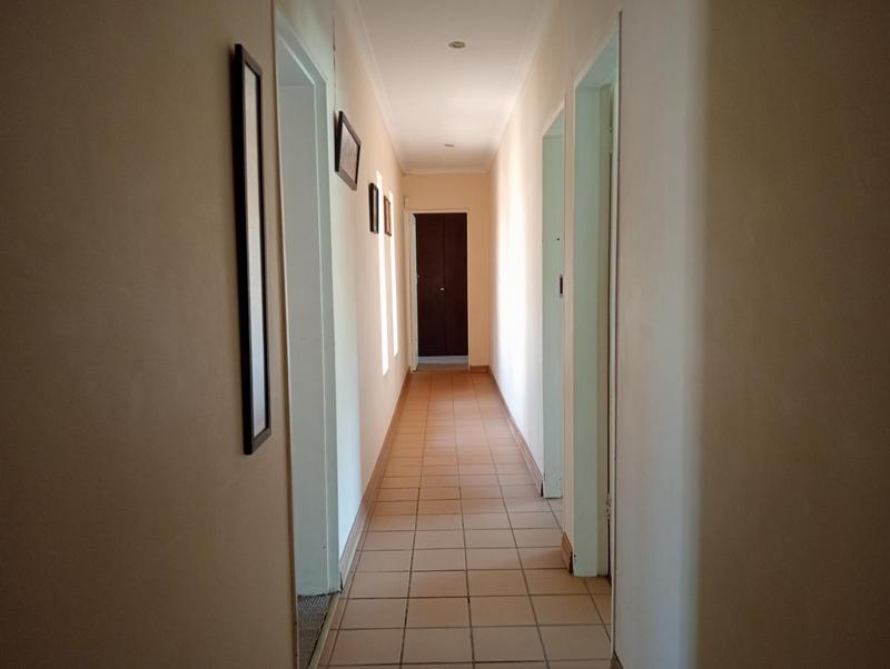 5 Bedroom Property for Sale in Krugersdorp Gauteng