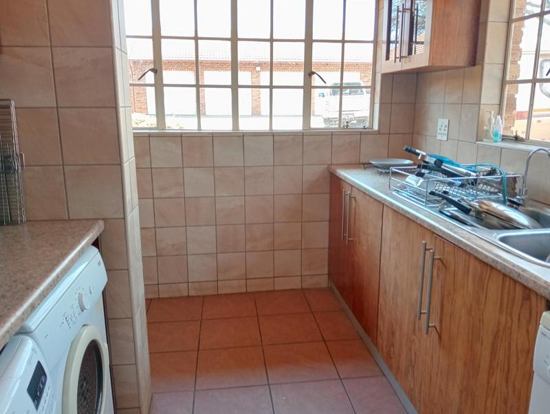 5 Bedroom Property for Sale in Krugersdorp Gauteng