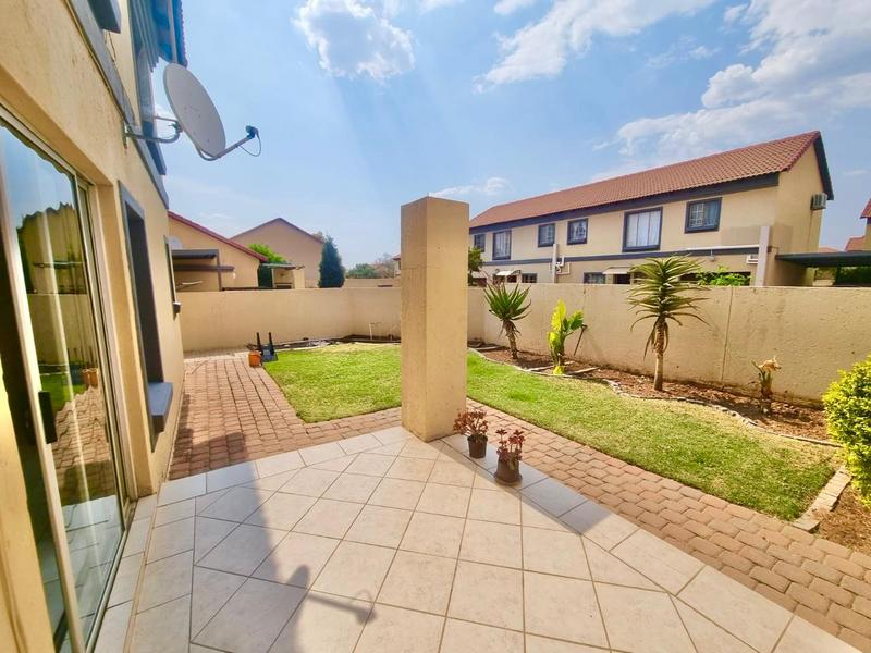 3 Bedroom Property for Sale in Annlin Gauteng