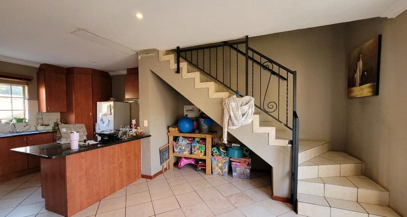 3 Bedroom Property for Sale in Annlin Gauteng