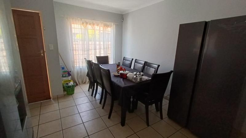 3 Bedroom Property for Sale in Annlin Gauteng