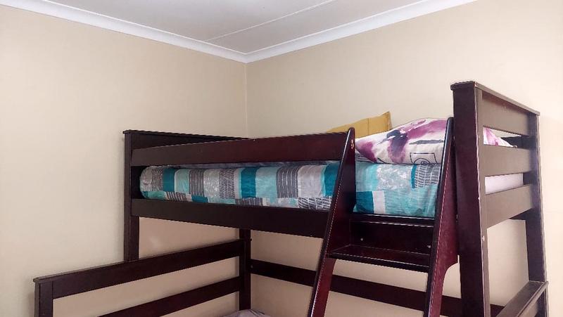 2 Bedroom Property for Sale in Kirkney Gauteng