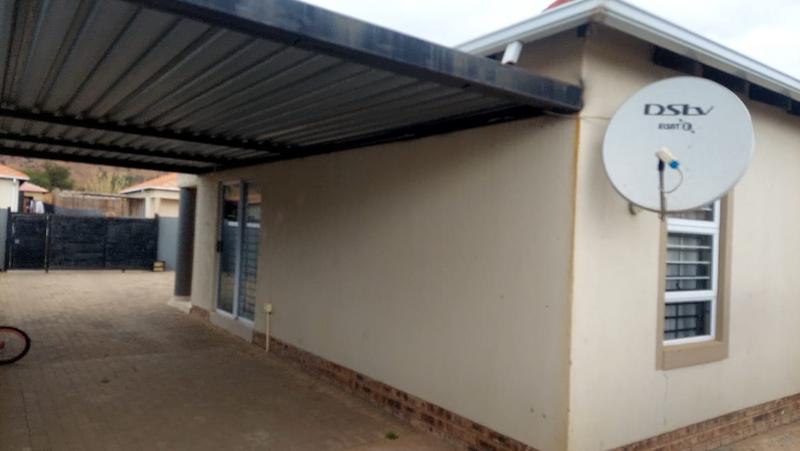 2 Bedroom Property for Sale in Kirkney Gauteng