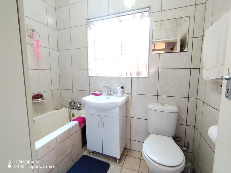 1 Bedroom Property for Sale in Benoni Gauteng