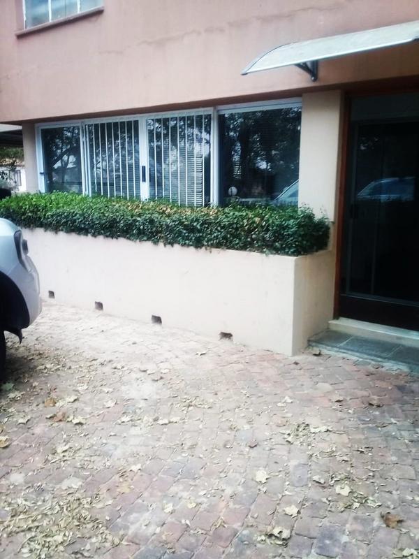 To Let 1 Bedroom Property for Rent in Sandringham Gauteng