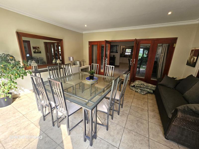 To Let 5 Bedroom Property for Rent in Woodmead Gauteng