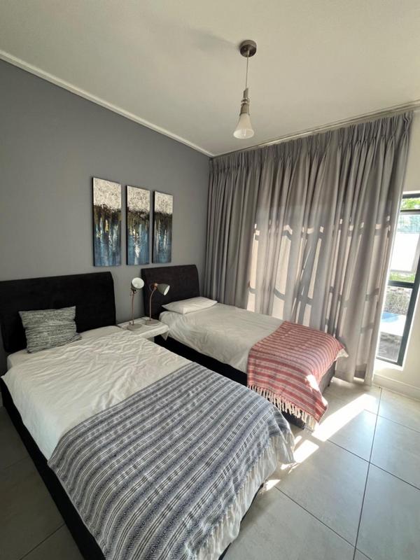 To Let 2 Bedroom Property for Rent in Waterfall Gauteng