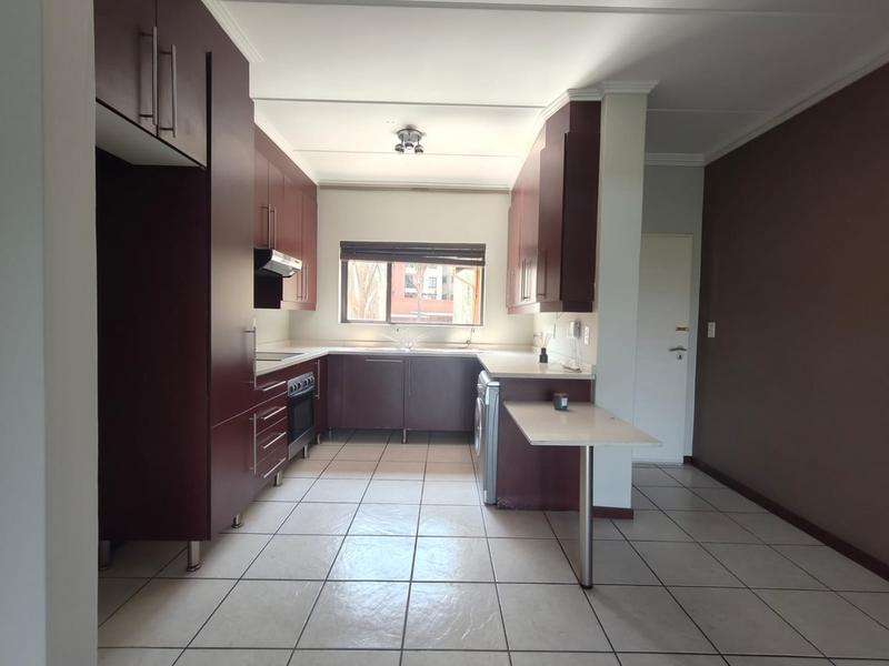 To Let 2 Bedroom Property for Rent in Sunninghill Gauteng