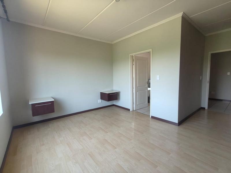 To Let 2 Bedroom Property for Rent in Sunninghill Gauteng