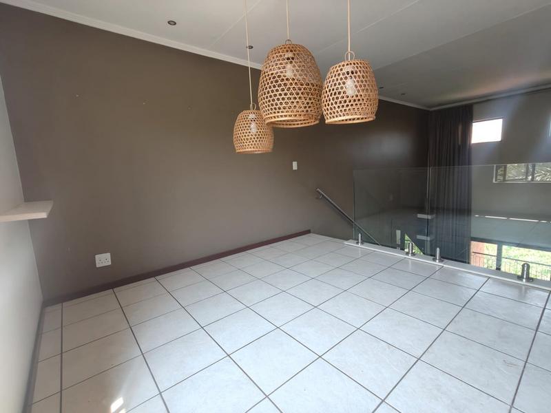 To Let 2 Bedroom Property for Rent in Sunninghill Gauteng