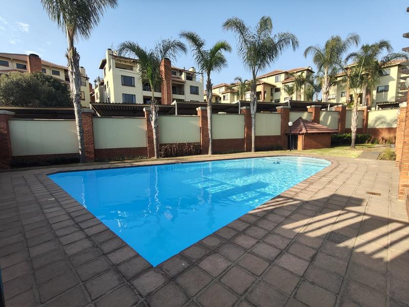 To Let 2 Bedroom Property for Rent in Sunninghill Gauteng