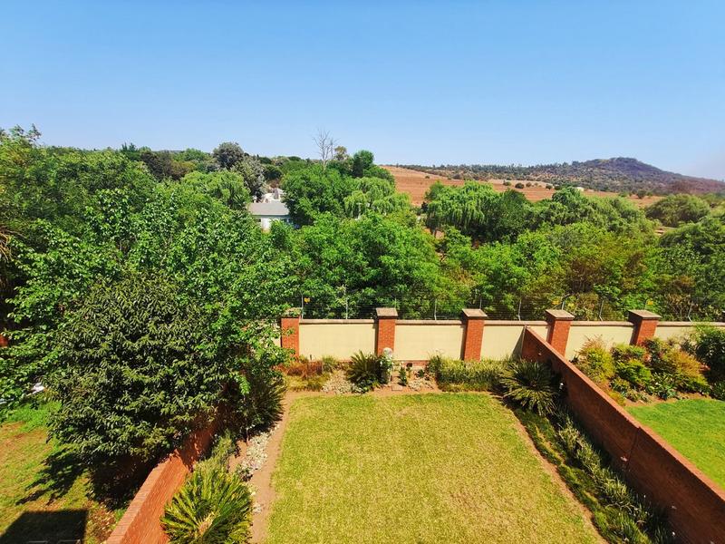 To Let 2 Bedroom Property for Rent in Sunninghill Gauteng