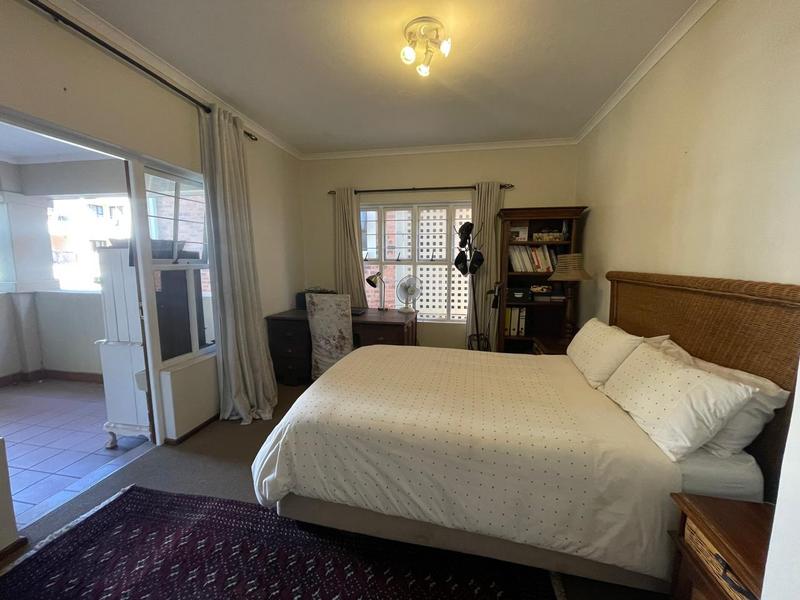 2 Bedroom Property for Sale in Bryanston Gauteng