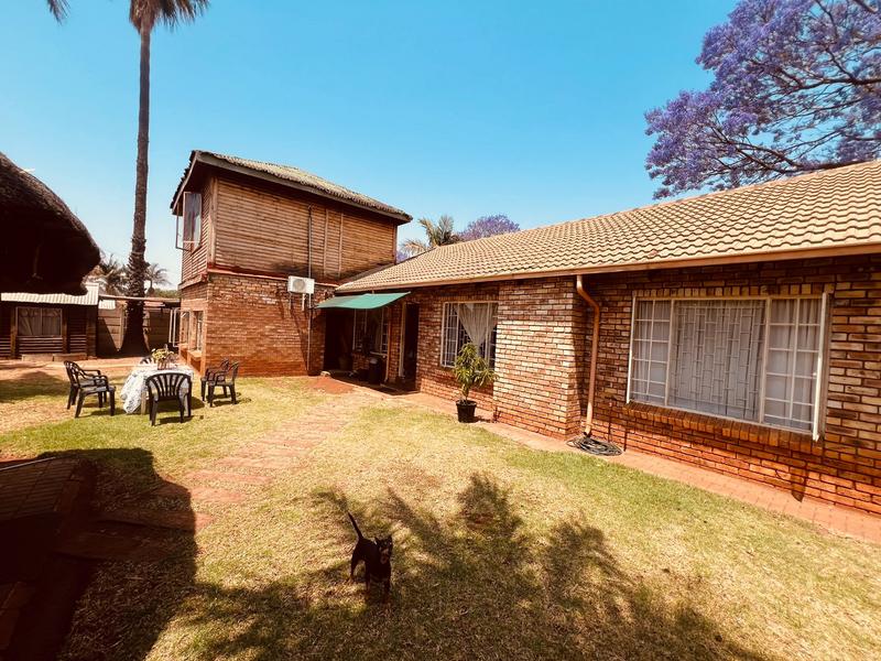 4 Bedroom Property for Sale in Hesteapark Gauteng