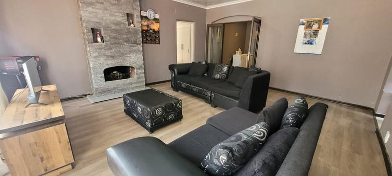 5 Bedroom Property for Sale in Mayberry Park Gauteng